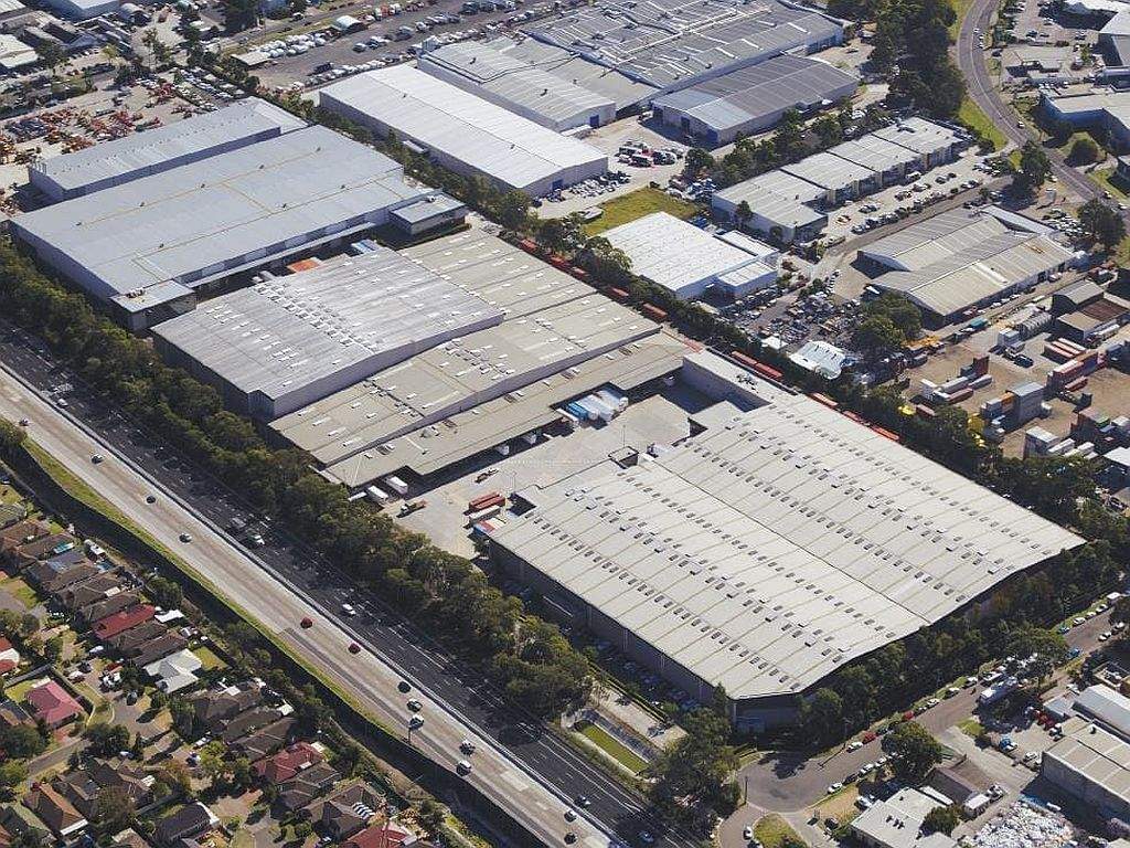 Amazon opens mega warehouse in Sydney Office Products News